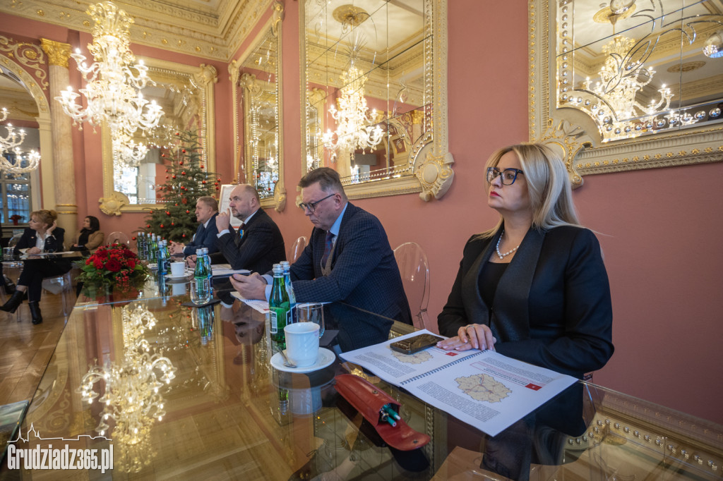 Samorządowo-parlamentarny wspólny blok prorozwojowy