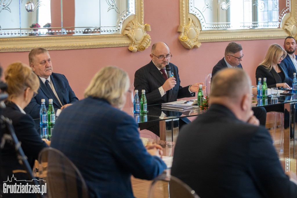 Samorządowo-parlamentarny wspólny blok prorozwojowy