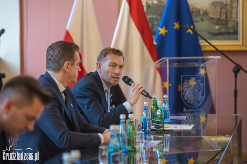 Samorządowo-parlamentarny wspólny blok prorozwojowy