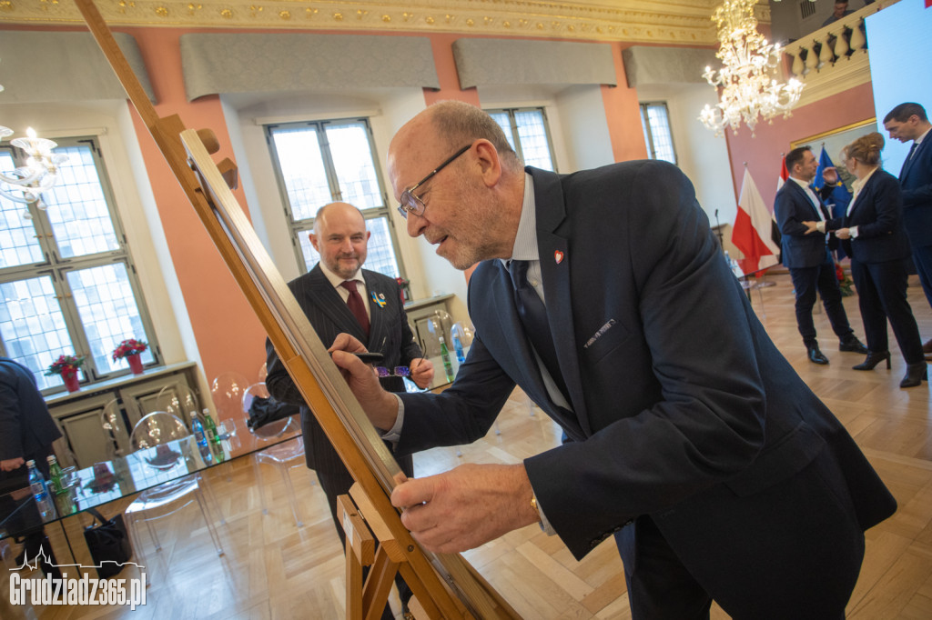 Samorządowo-parlamentarny wspólny blok prorozwojowy