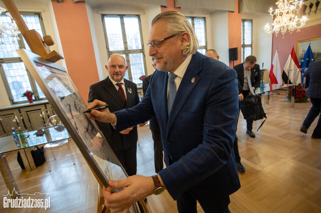 Samorządowo-parlamentarny wspólny blok prorozwojowy