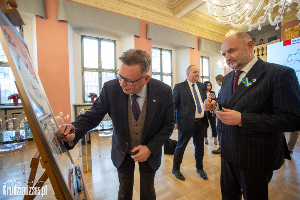 Samorządowo-parlamentarny wspólny blok prorozwojowy