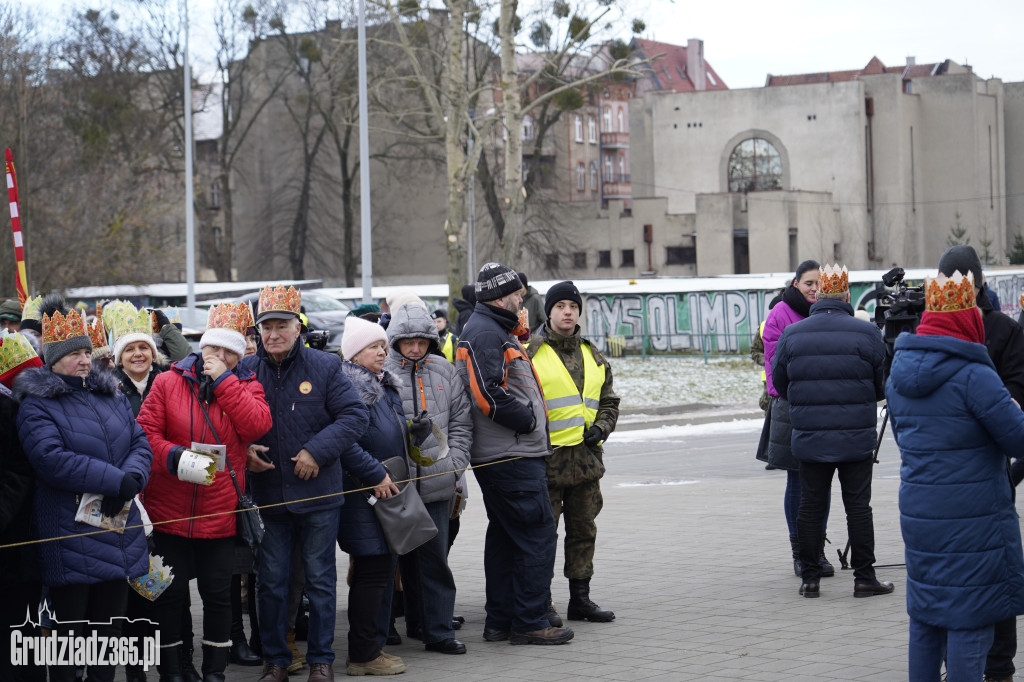 Ulicami Grudziądza po raz dziesiąty przemaszerował Orszak Trzech Króli