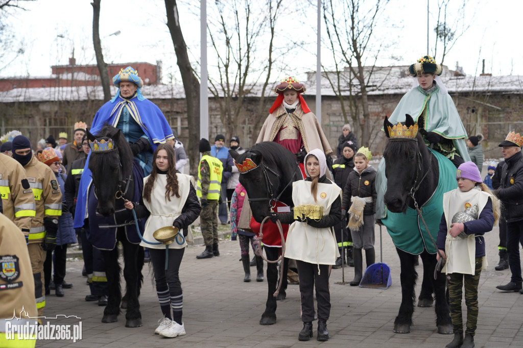 Ulicami Grudziądza po raz dziesiąty przemaszerował Orszak Trzech Króli
