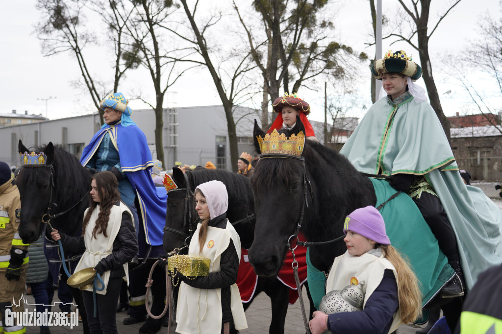 Ulicami Grudziądza po raz dziesiąty przemaszerował Orszak Trzech Króli