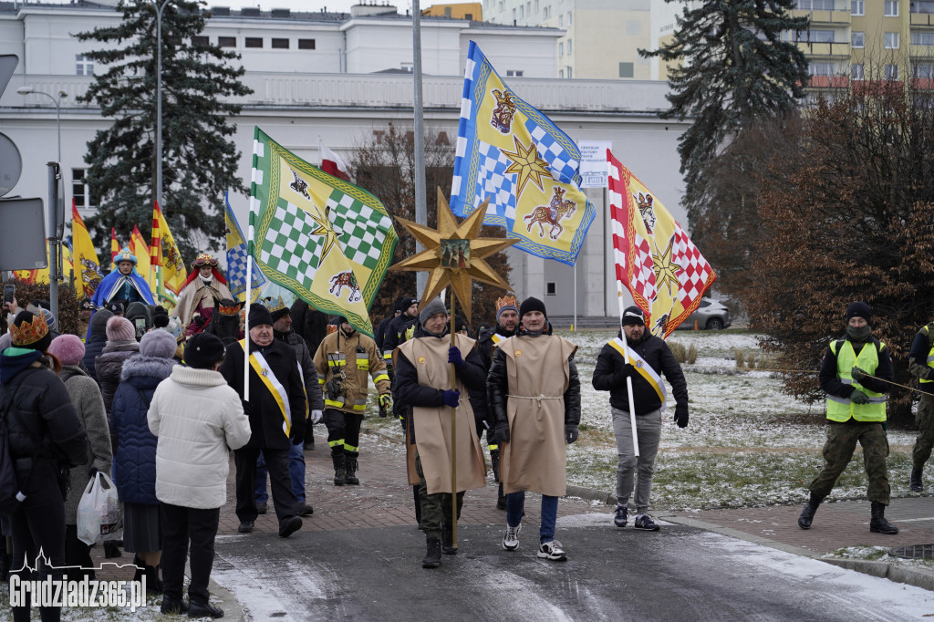 Ulicami Grudziądza po raz dziesiąty przemaszerował Orszak Trzech Króli
