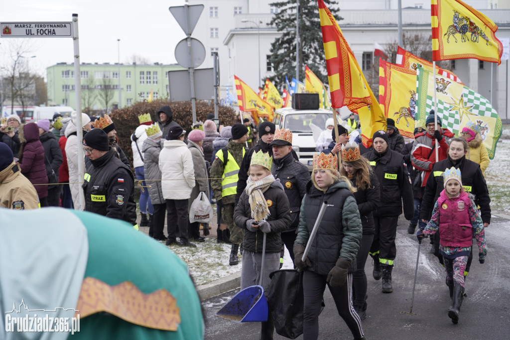 Ulicami Grudziądza po raz dziesiąty przemaszerował Orszak Trzech Króli