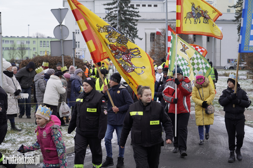 Ulicami Grudziądza po raz dziesiąty przemaszerował Orszak Trzech Króli