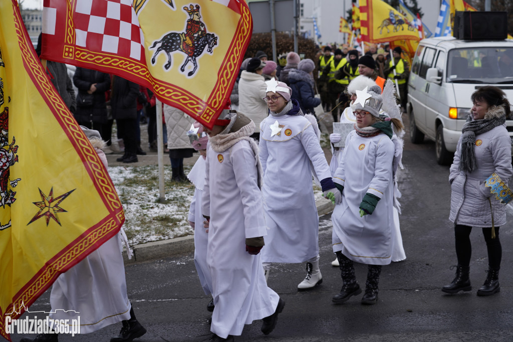 Ulicami Grudziądza po raz dziesiąty przemaszerował Orszak Trzech Króli