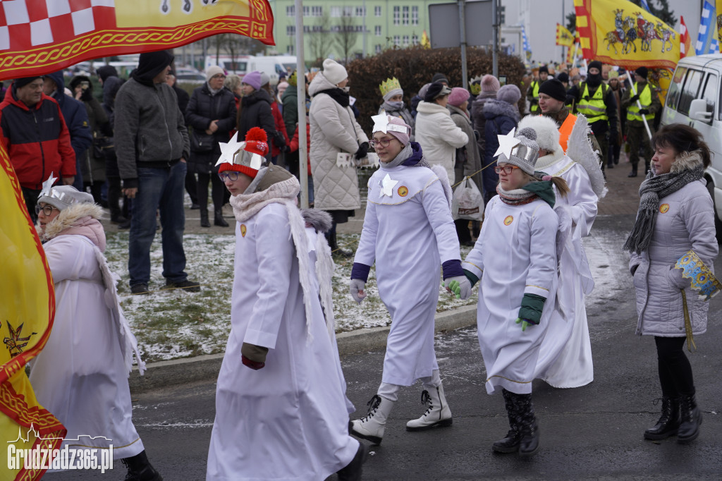 Ulicami Grudziądza po raz dziesiąty przemaszerował Orszak Trzech Króli