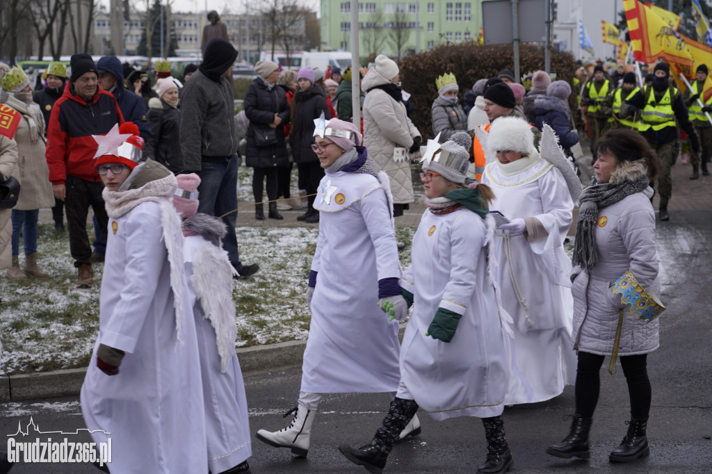 Ulicami Grudziądza po raz dziesiąty przemaszerował Orszak Trzech Króli
