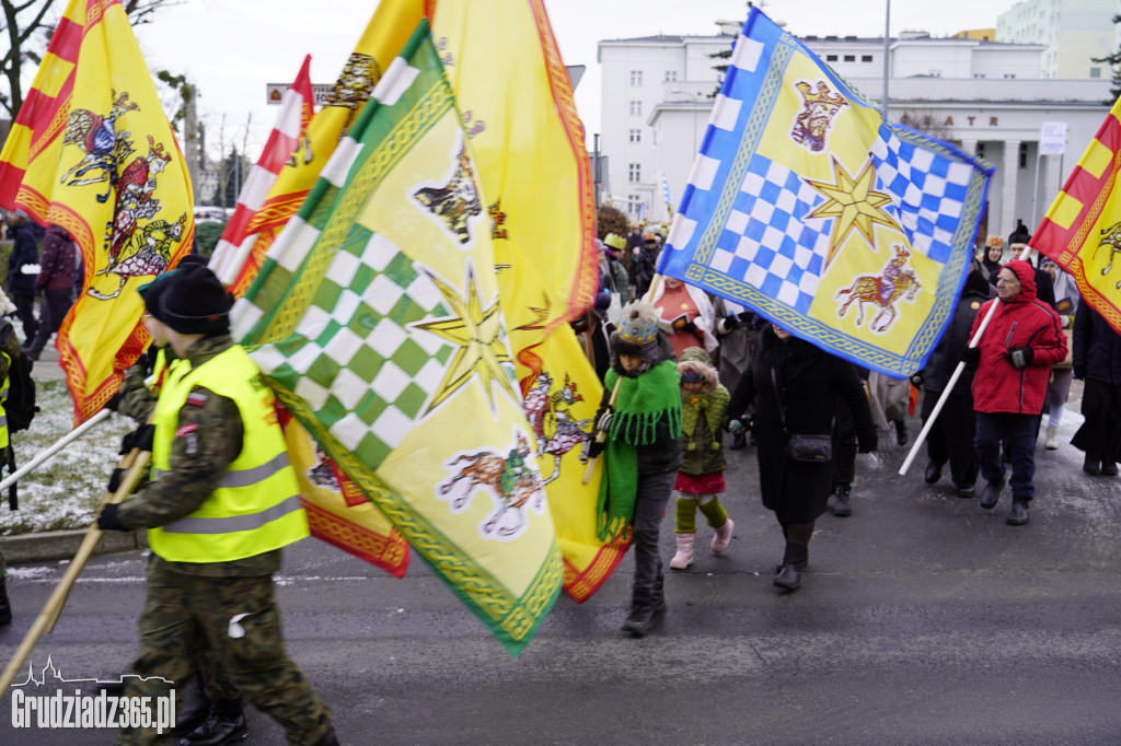 Ulicami Grudziądza po raz dziesiąty przemaszerował Orszak Trzech Króli