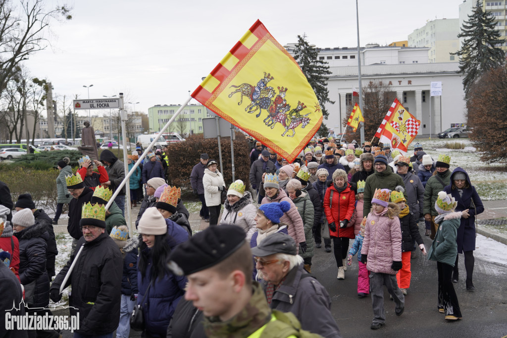 Ulicami Grudziądza po raz dziesiąty przemaszerował Orszak Trzech Króli