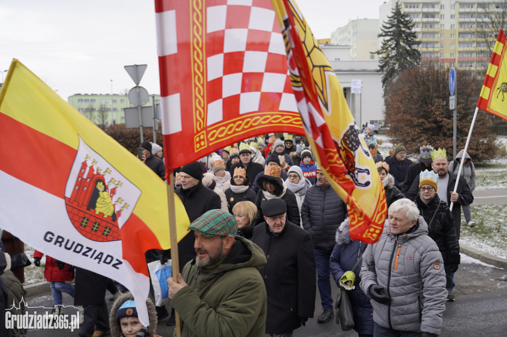 Ulicami Grudziądza po raz dziesiąty przemaszerował Orszak Trzech Króli