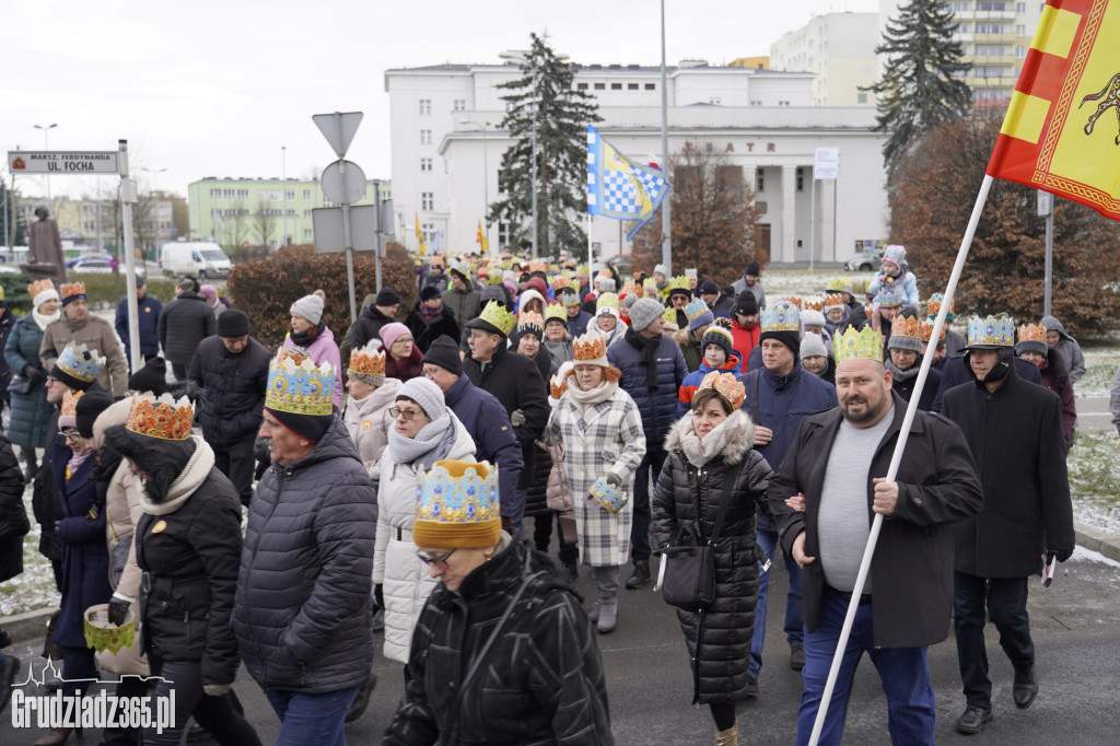 Ulicami Grudziądza po raz dziesiąty przemaszerował Orszak Trzech Króli