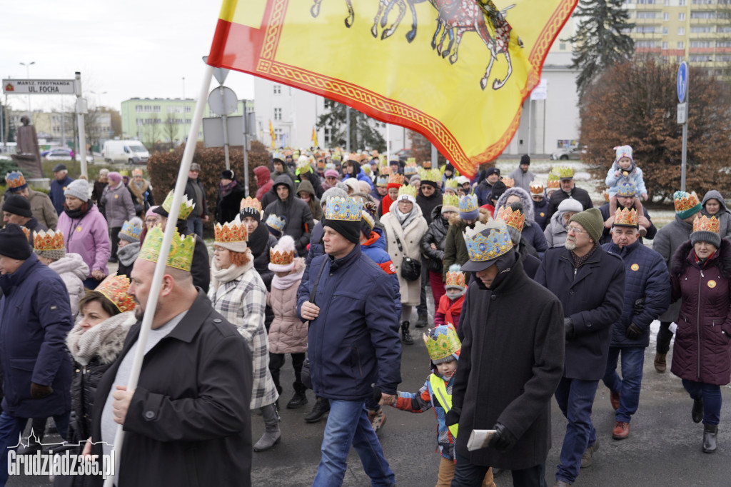 Ulicami Grudziądza po raz dziesiąty przemaszerował Orszak Trzech Króli
