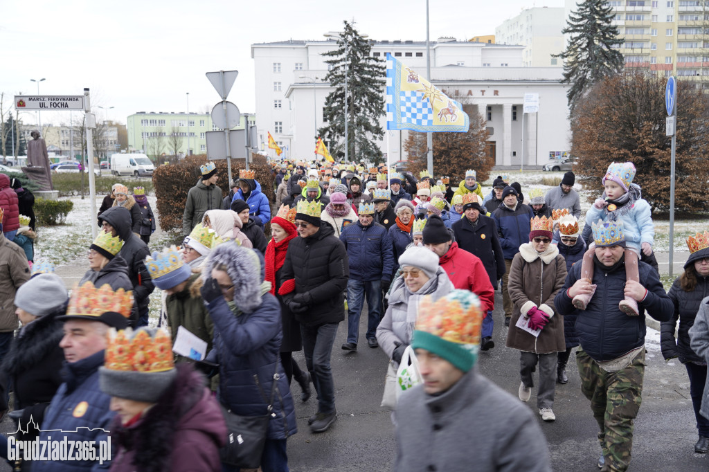Ulicami Grudziądza po raz dziesiąty przemaszerował Orszak Trzech Króli