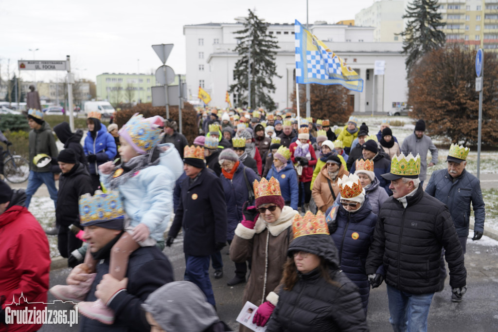 Ulicami Grudziądza po raz dziesiąty przemaszerował Orszak Trzech Króli