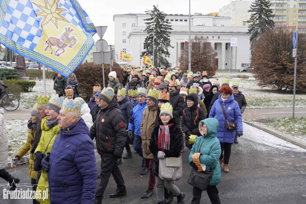 Ulicami Grudziądza po raz dziesiąty przemaszerował Orszak Trzech Króli