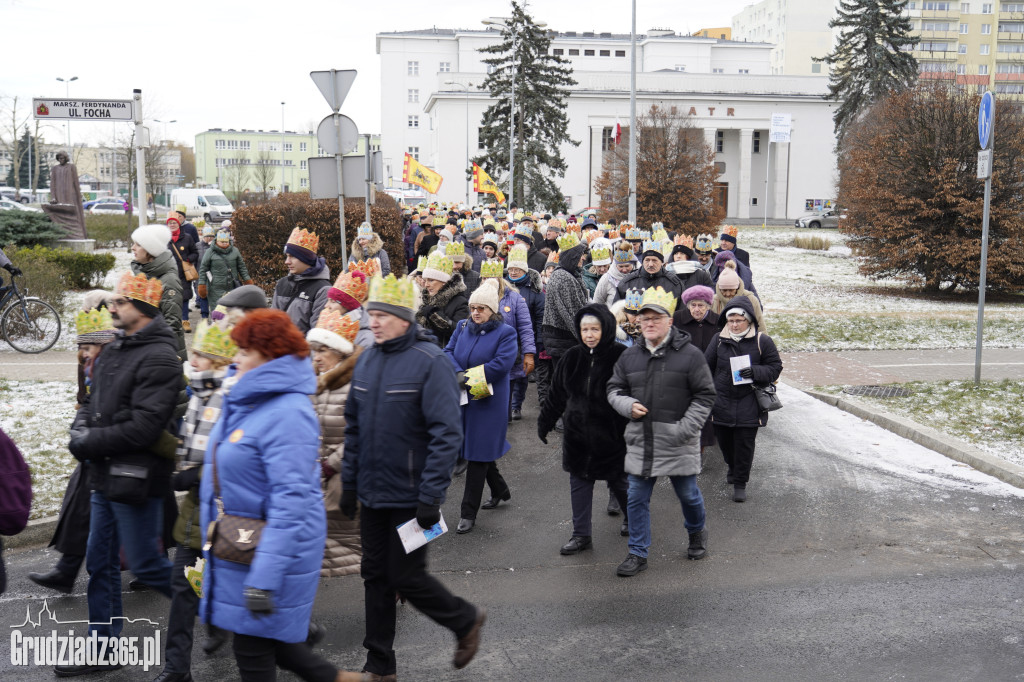 Ulicami Grudziądza po raz dziesiąty przemaszerował Orszak Trzech Króli