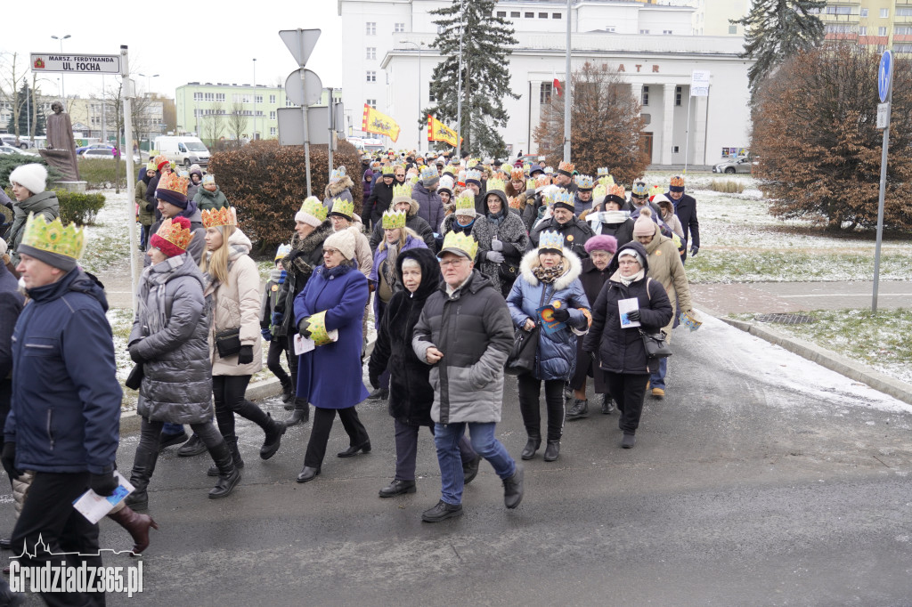 Ulicami Grudziądza po raz dziesiąty przemaszerował Orszak Trzech Króli