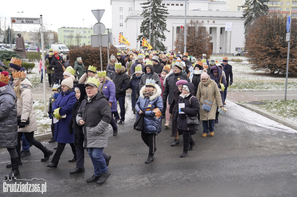 Ulicami Grudziądza po raz dziesiąty przemaszerował Orszak Trzech Króli