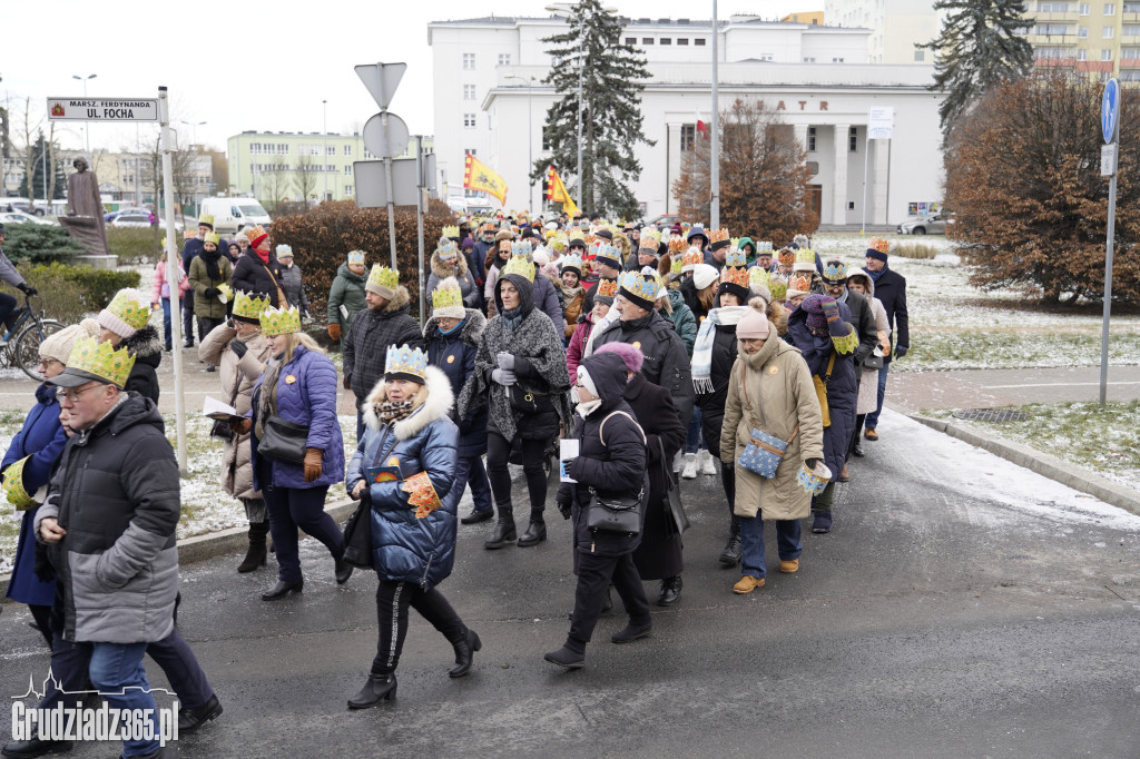 Ulicami Grudziądza po raz dziesiąty przemaszerował Orszak Trzech Króli