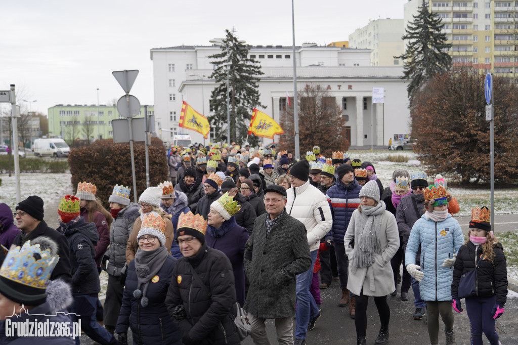 Ulicami Grudziądza po raz dziesiąty przemaszerował Orszak Trzech Króli
