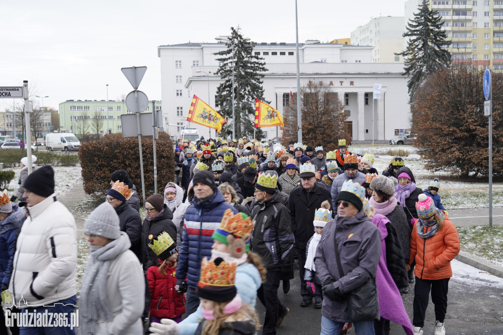 Ulicami Grudziądza po raz dziesiąty przemaszerował Orszak Trzech Króli