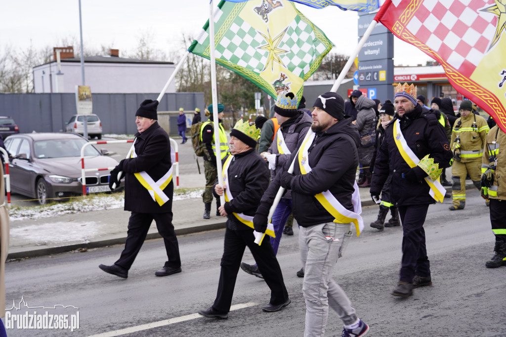Ulicami Grudziądza po raz dziesiąty przemaszerował Orszak Trzech Króli
