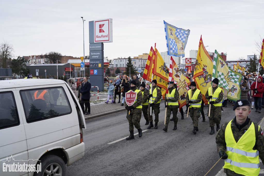 Ulicami Grudziądza po raz dziesiąty przemaszerował Orszak Trzech Króli