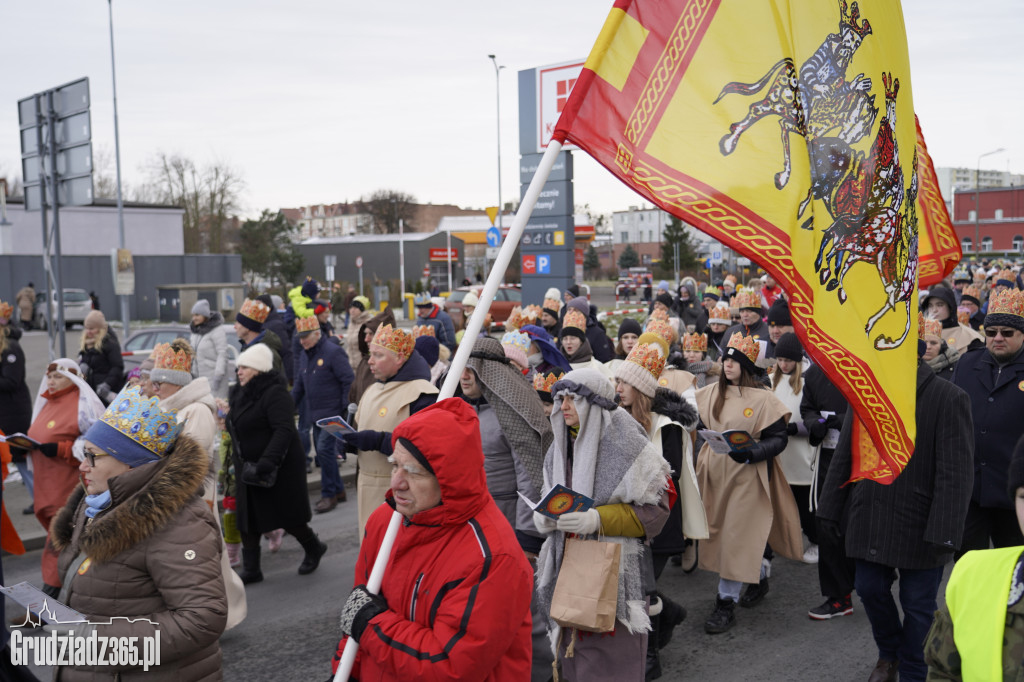 Ulicami Grudziądza po raz dziesiąty przemaszerował Orszak Trzech Króli
