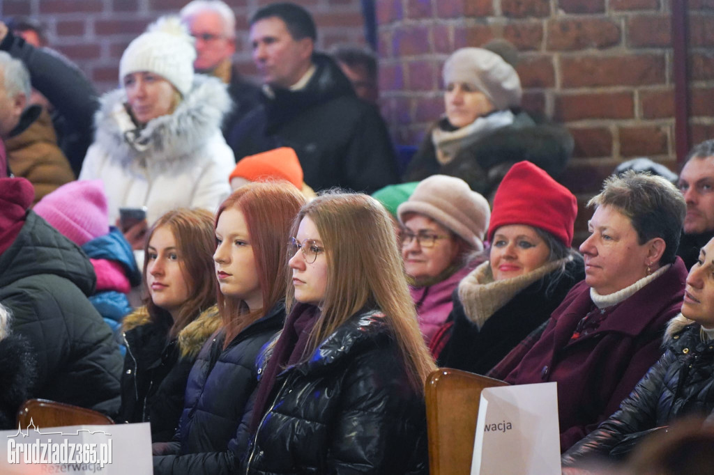 Bazylice Kolegiackiej św. Mikołaja w Grudziądzu odbył się finał Kolędowej Mocy