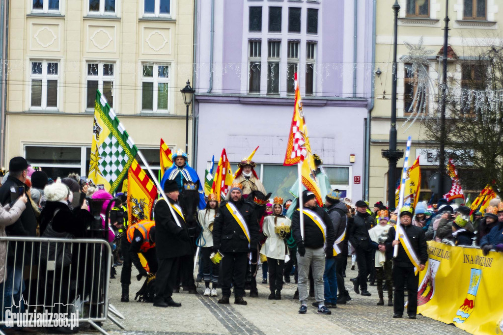 Ulicami Grudziądza po raz dziesiąty przemaszerował Orszak Trzech Króli