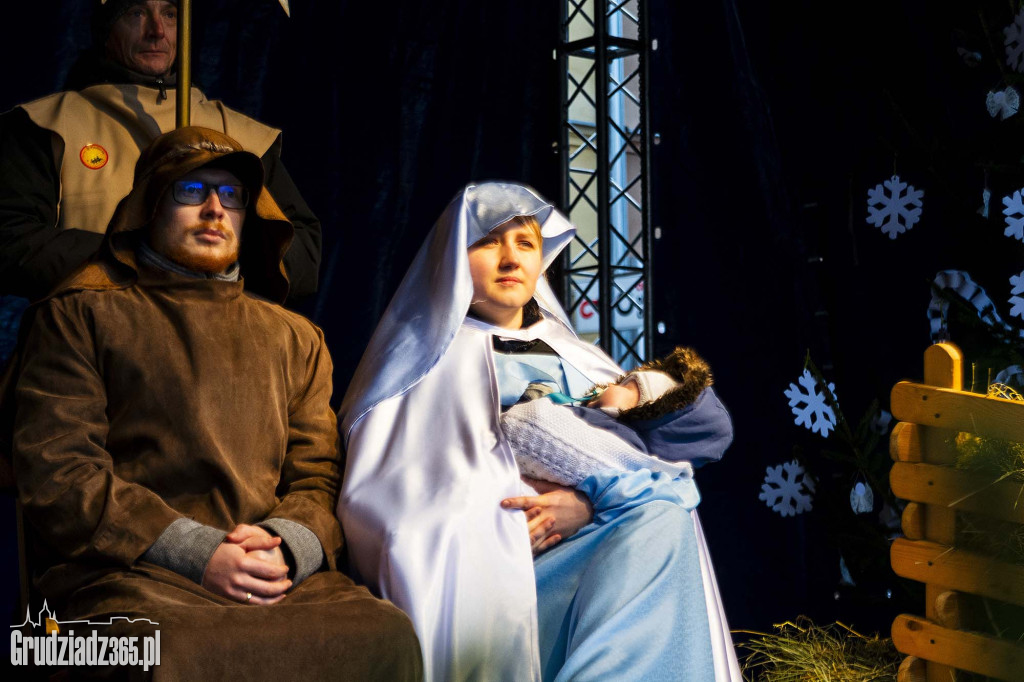 Ulicami Grudziądza po raz dziesiąty przemaszerował Orszak Trzech Króli