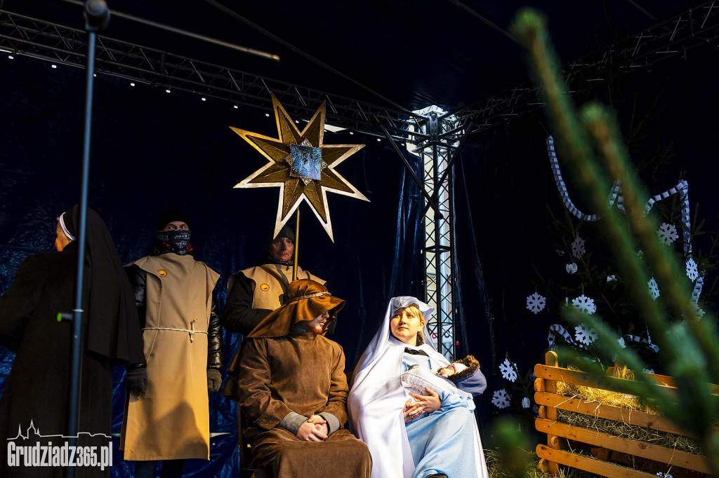 Ulicami Grudziądza po raz dziesiąty przemaszerował Orszak Trzech Króli