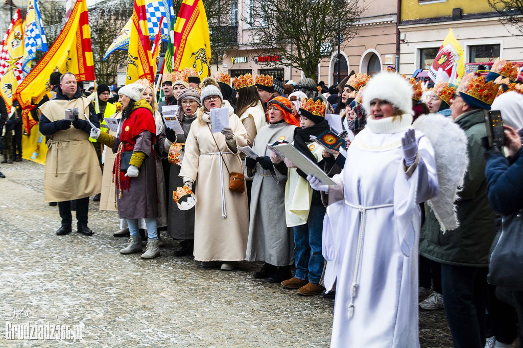 Ulicami Grudziądza po raz dziesiąty przemaszerował Orszak Trzech Króli