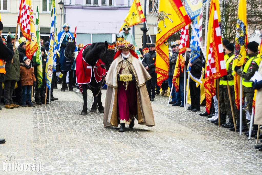 Ulicami Grudziądza po raz dziesiąty przemaszerował Orszak Trzech Króli