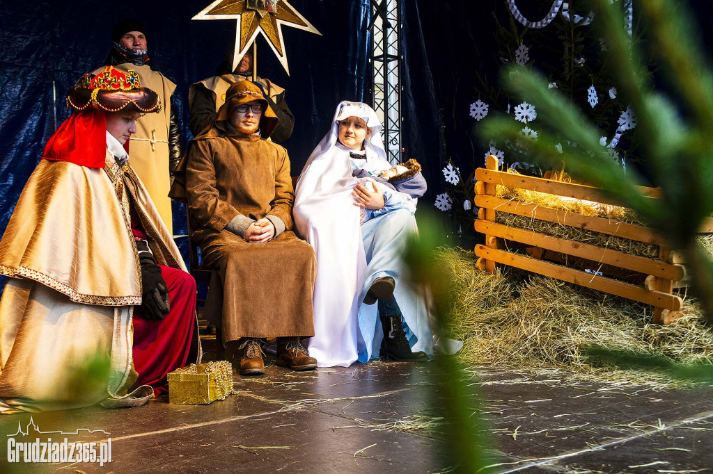 Ulicami Grudziądza po raz dziesiąty przemaszerował Orszak Trzech Króli