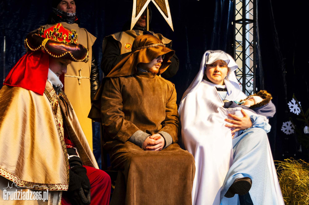 Ulicami Grudziądza po raz dziesiąty przemaszerował Orszak Trzech Króli