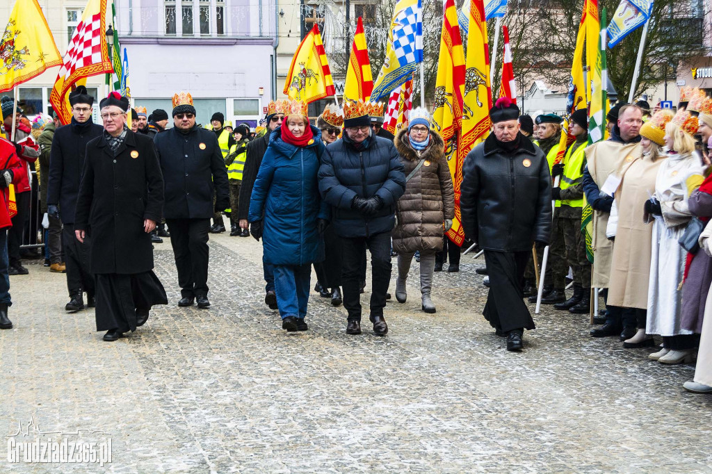 Ulicami Grudziądza po raz dziesiąty przemaszerował Orszak Trzech Króli