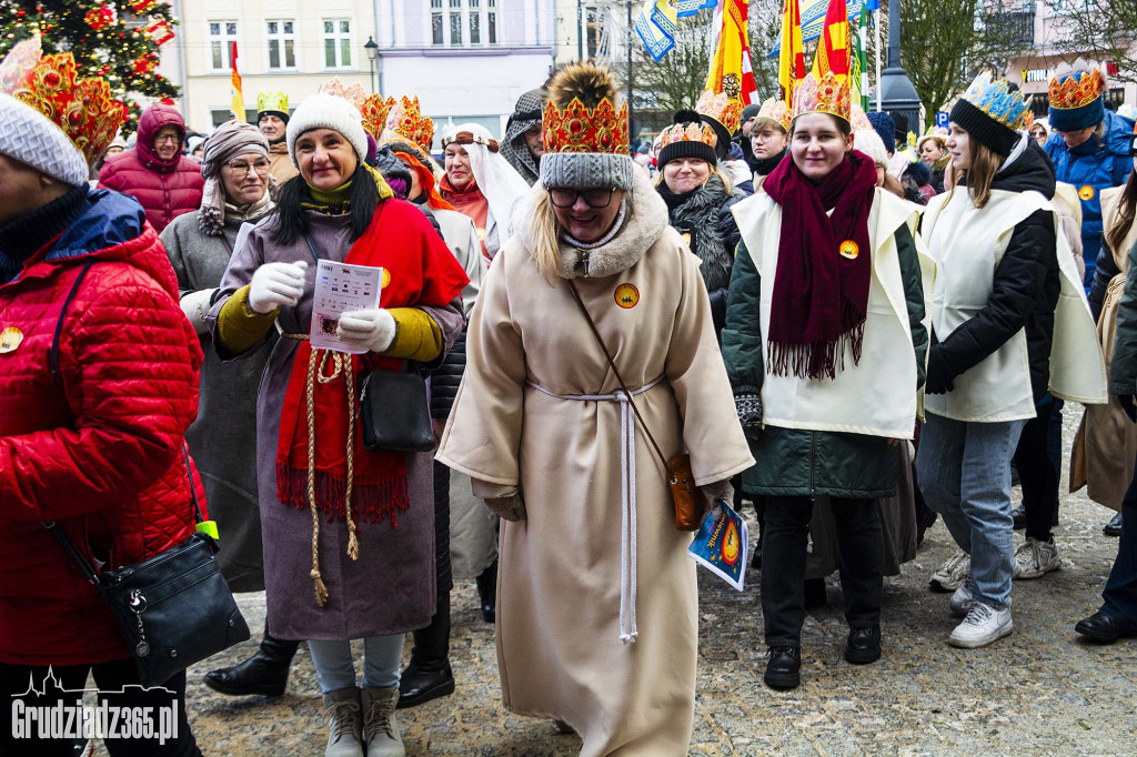 Ulicami Grudziądza po raz dziesiąty przemaszerował Orszak Trzech Króli