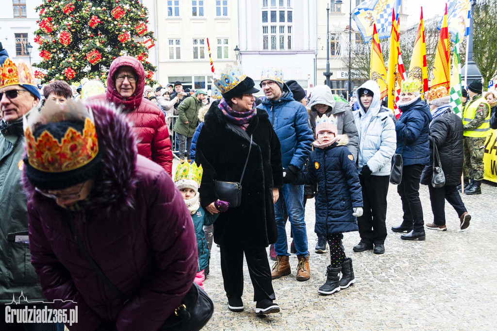 Ulicami Grudziądza po raz dziesiąty przemaszerował Orszak Trzech Króli