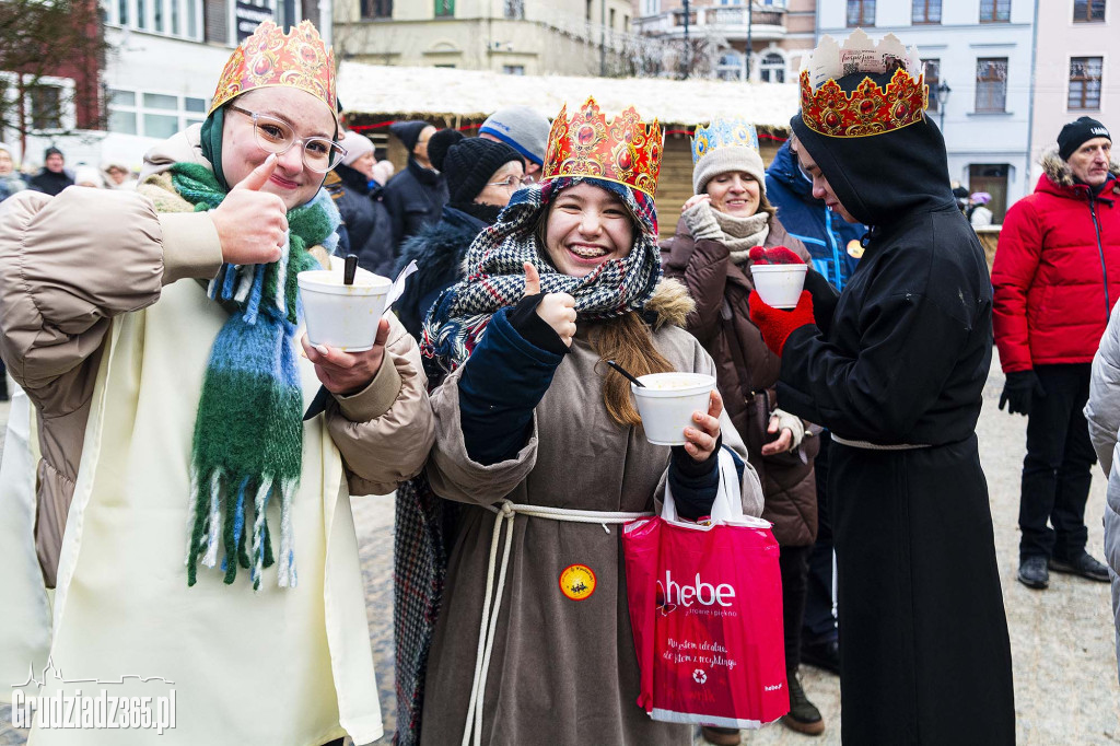 Ulicami Grudziądza po raz dziesiąty przemaszerował Orszak Trzech Króli