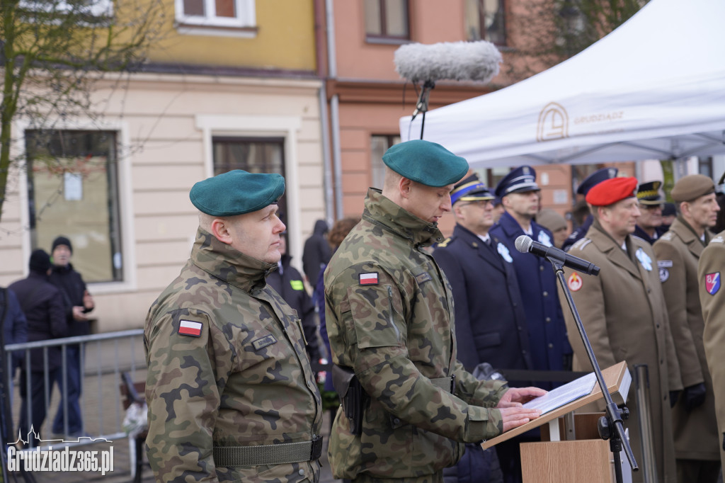 104. rocznica powrotu Grudziądza do Polski. Uroczystości na Rynku