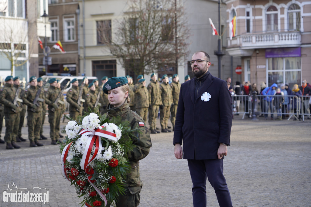 104. rocznica powrotu Grudziądza do Polski. Uroczystości na Rynku