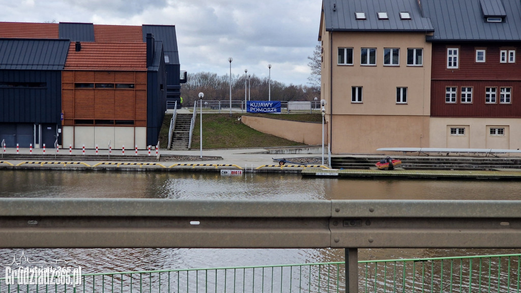 Wysoki stan Wisły w Grudziądzu. Służby monitorują sytuację