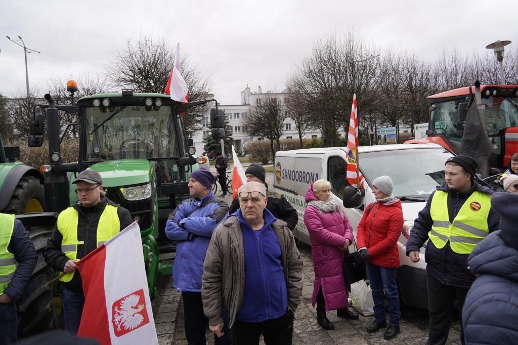 Protest rolników w Grudziądzu, utrudnienia w centrum miasta