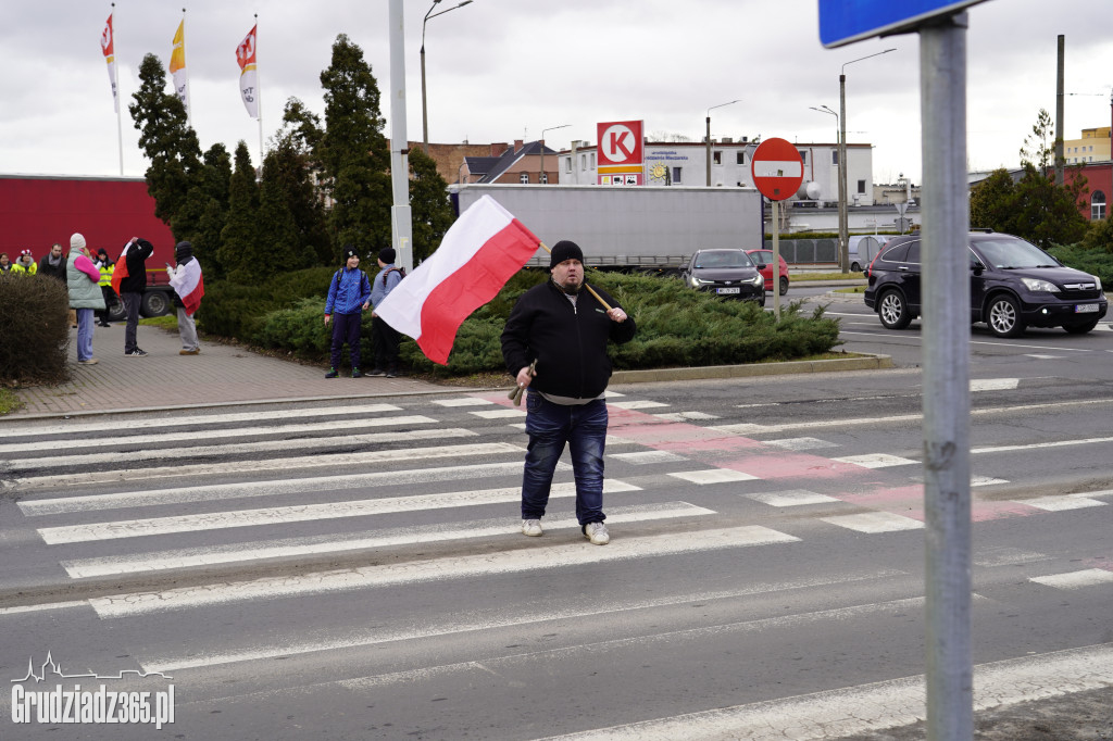 Protest rolników w Grudziądzu, utrudnienia w centrum miasta