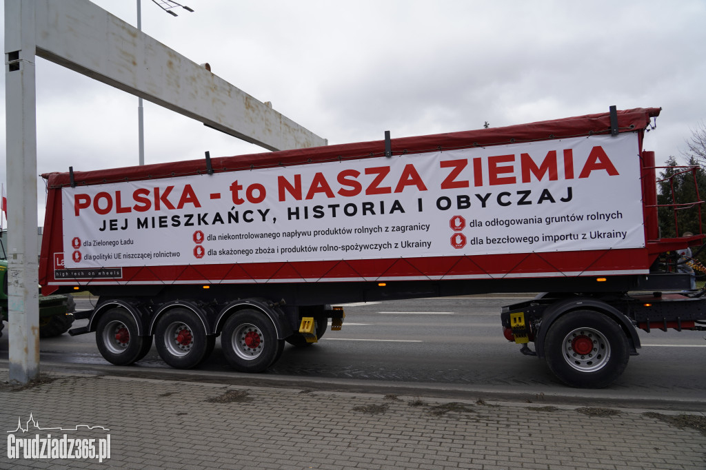Protest rolników w Grudziądzu, utrudnienia w centrum miasta
